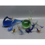 Group comprising 8 various Murano type glass fish ornaments,the two largest examples measuring