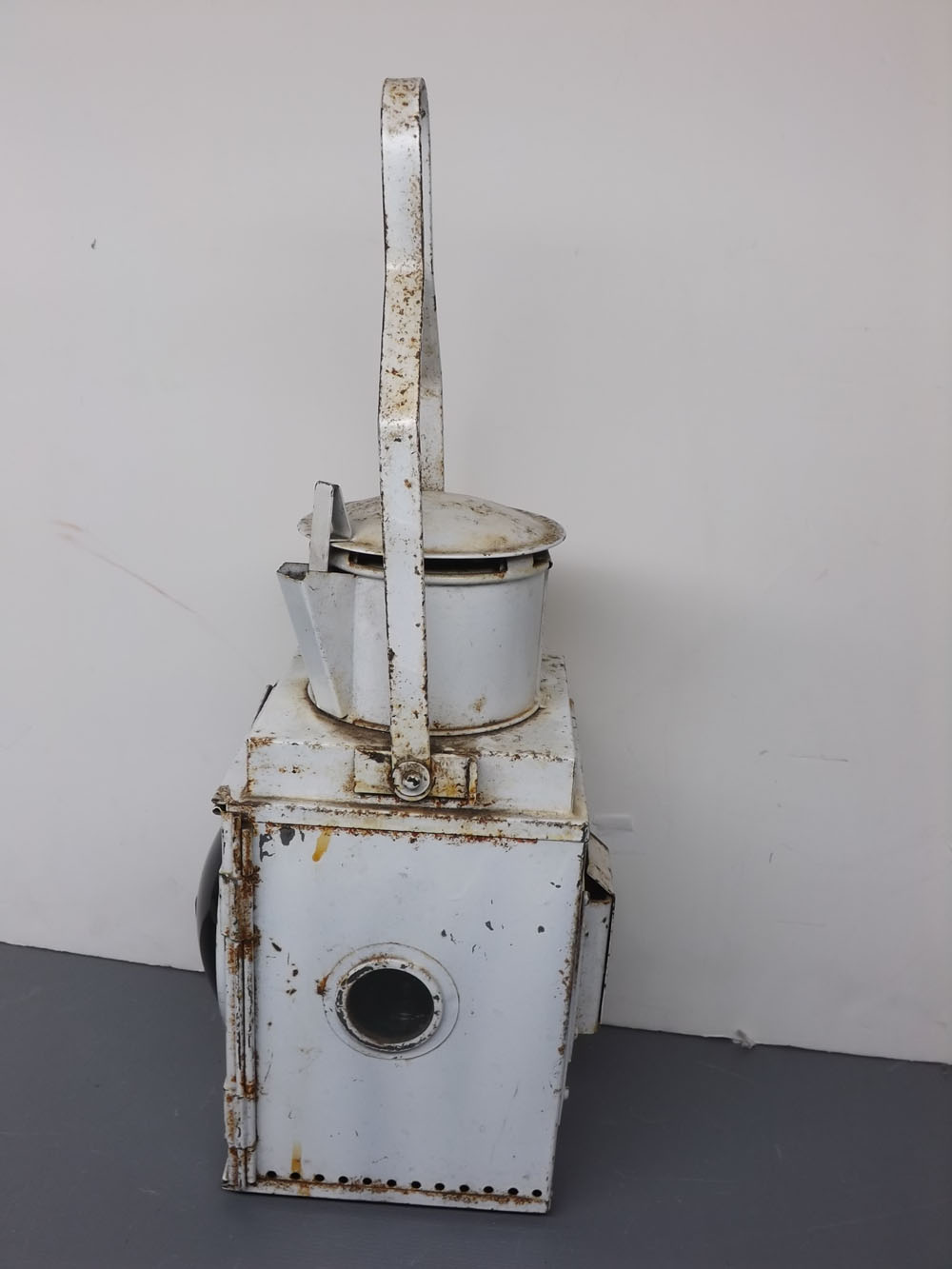 White painted British Rail signal lamp with red bull's eye glass, 20ins tall - Image 2 of 3