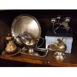 Mixed Lot of silver plates wares: condiment sets, salver, cream boat, sugar shovel and scoop;