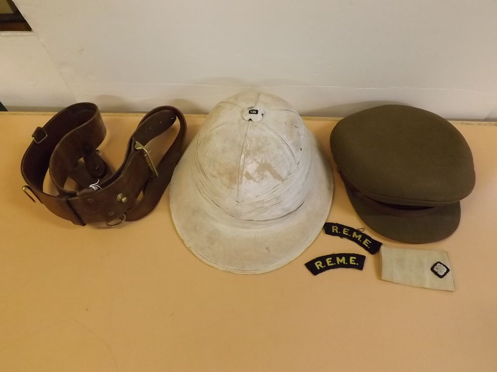 Group comprising a Sam Brown leather belt with metal fittings, REME khaki cap with badge and arm