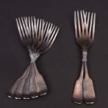 Mixed Lot: five Victorian Fiddle pattern dessert forks, crested, London 1856, makers mark WB,