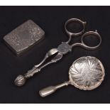 Mixed Lot: Pair of 18th century sugar nips of typical form with cast arms and shell bowls (repaired)