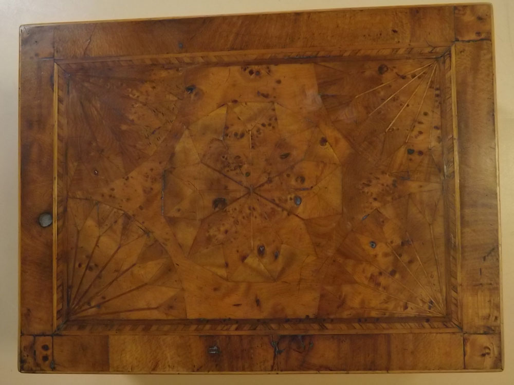 19th century specimen wood veneered storage box, the top with parquetry design of quadrant star etc, - Image 6 of 6