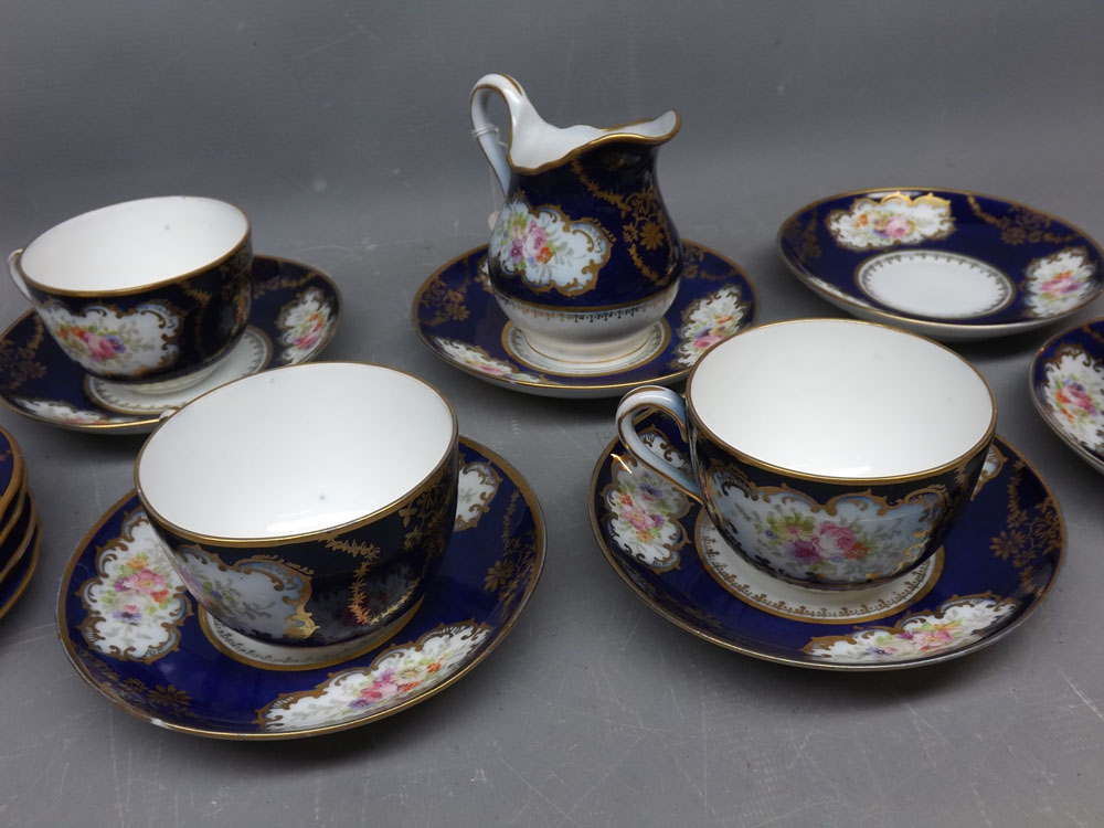 Decorative European part tea service - Image 2 of 2