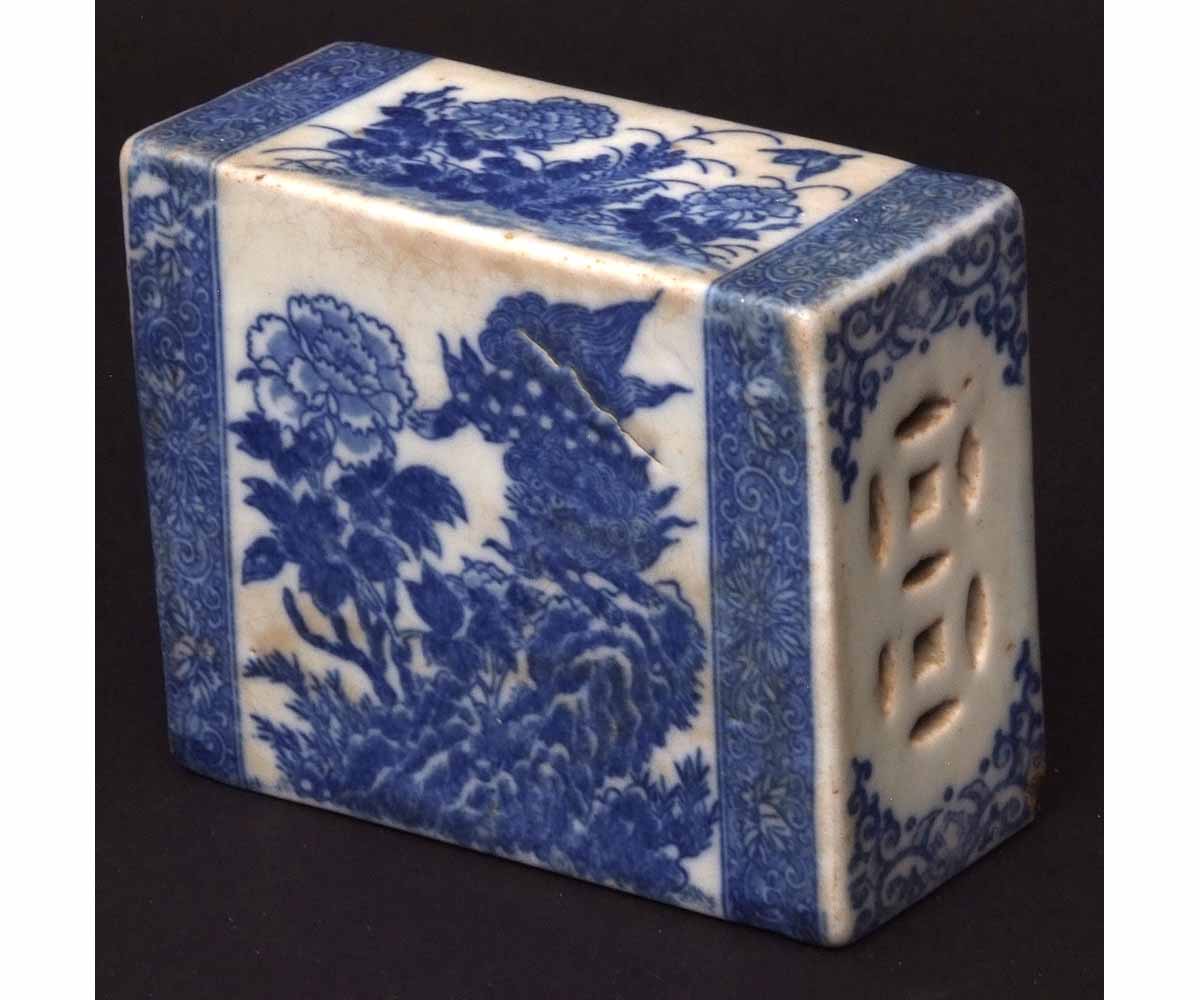 Chinese porcelain flower brick or perfumer decorated with Buddhist Lion Dogs and floral garden