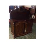 Victorian mahogany serpentine front chiffonier fitted with single drawer over two arched panelled