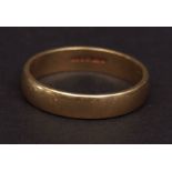 Modern 18ct gold wedding ring, plain polished design, hallmarked Sheffield 1992, finger size N/O,