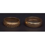 Mixed Lot: a modern 18ct gold wide wedding ring, plain polished design, hallmarked London 1994,