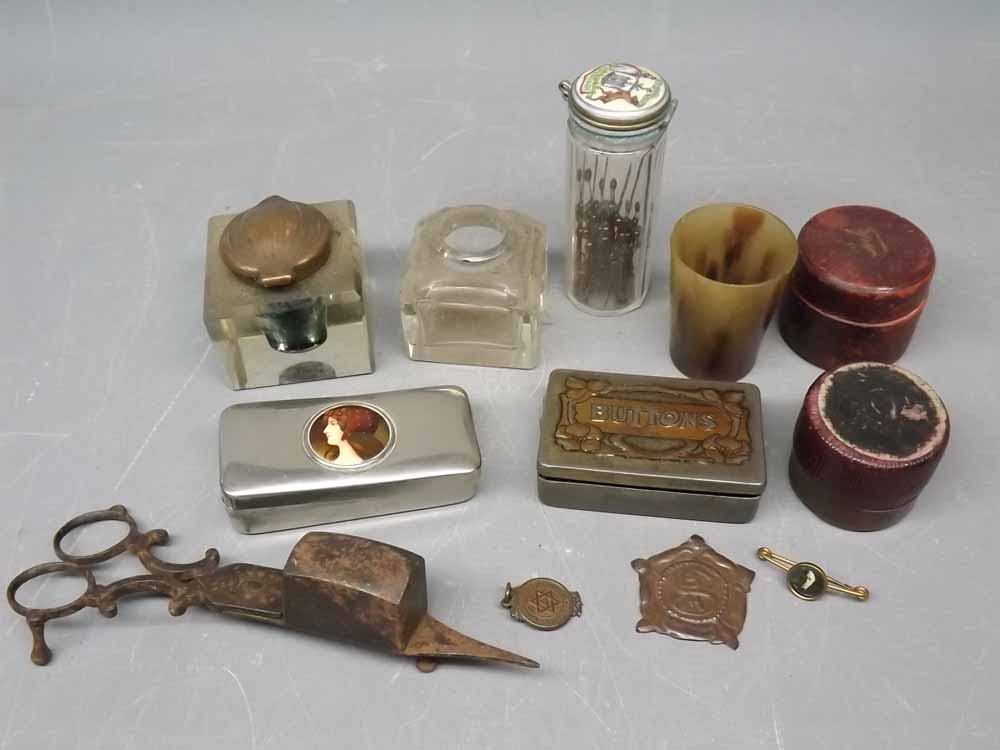 Box to include assorted mixed inkwells to include two leather bound travelling inkwells, a tin