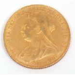 UK Queen Victorian veiled head 1900 sovereign