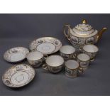 19th century Worcester Flight Bar & Bar part tea set comprising a tea pot, set of four cups and