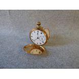 Anonymous, 18 carat gold Hunter pocket watch, London 1919 with white enamel dial and black Roman