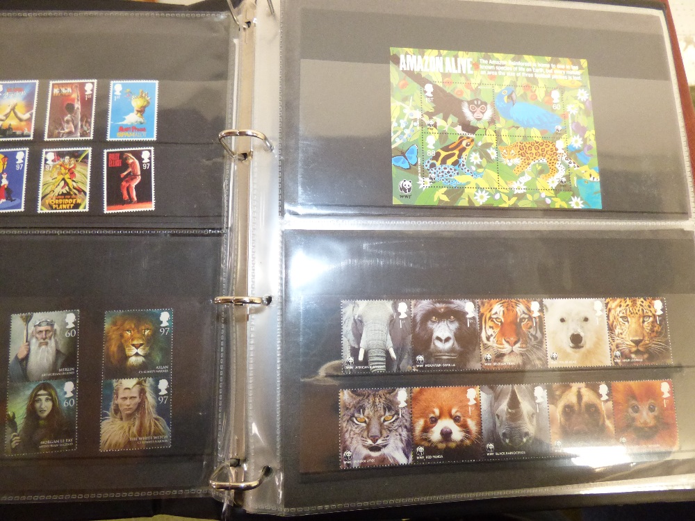 9 albums of GB Commemorative presentation packs & mint sets 2000-2011 (approx. 500 sets) PLEASE - Image 8 of 14