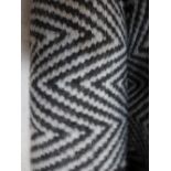 Jute carpet, Engris and noir herringbone design