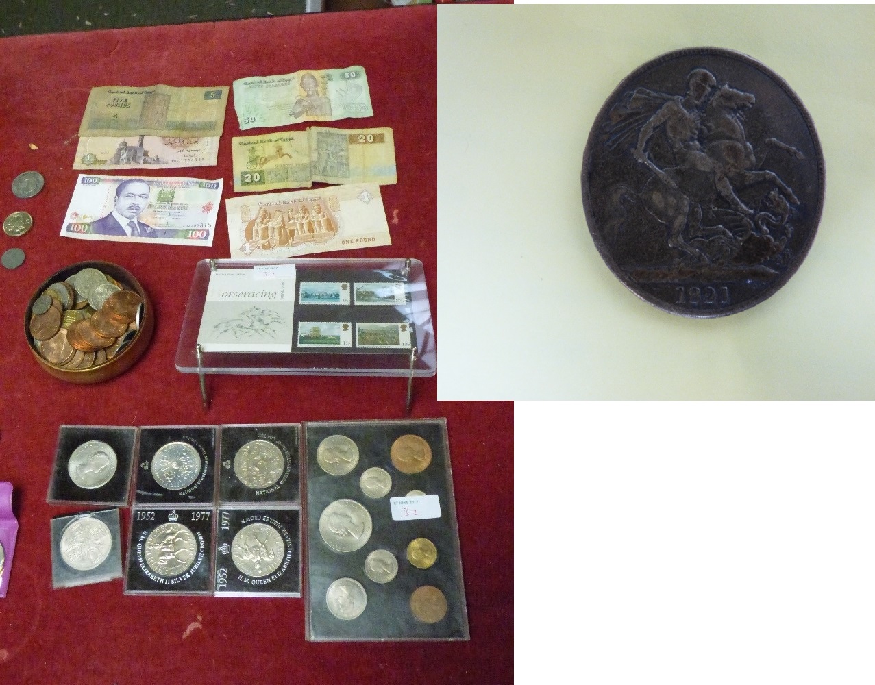 Coins & notes incl. an 1821 Crown & stamp set horse racing