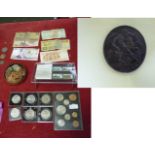 Coins & notes incl. an 1821 Crown & stamp set horse racing