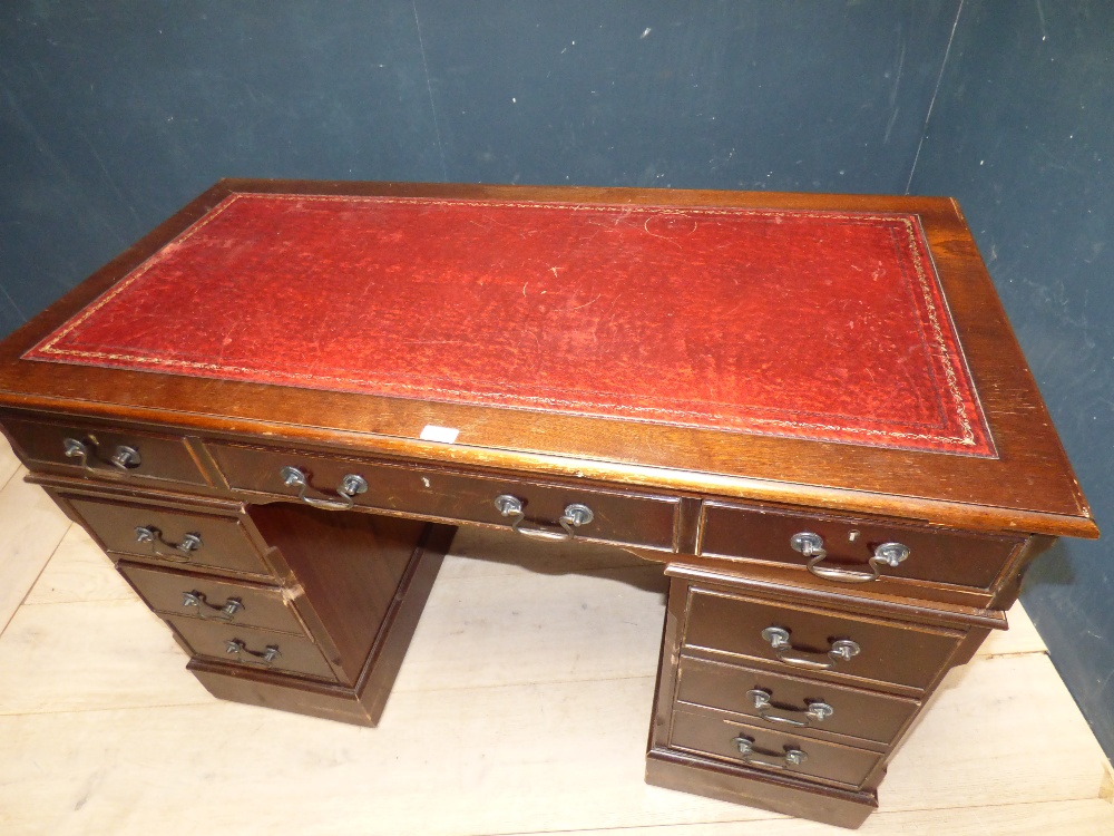 Mahogany pedestal desk with tooled leather top 120 cm W - Image 2 of 2