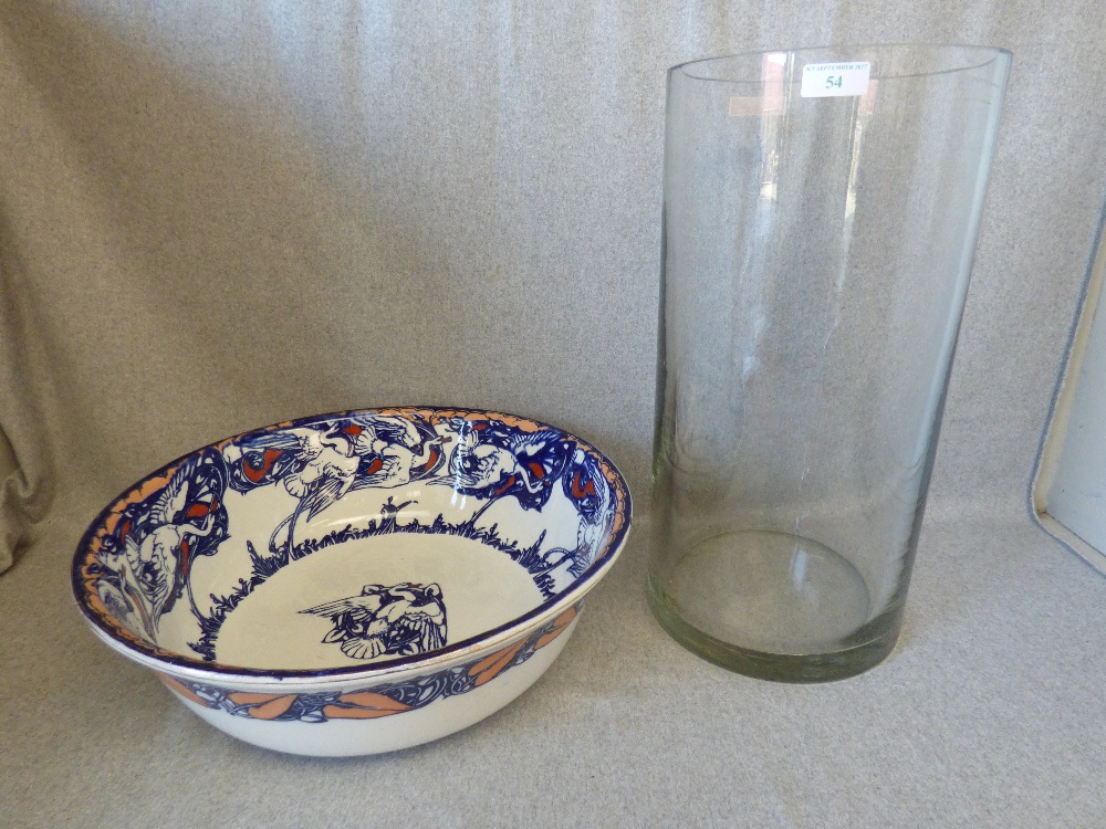 Contemporary glass vase & Royal Doulton bowl