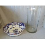 Contemporary glass vase & Royal Doulton bowl