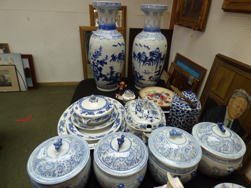 Pair of Chinese style blue & white vases & qty of blue & white china - Image 2 of 2