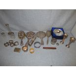 Qty of various silver items, napkin rings, brush etc., 8 ozt