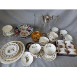 Qty of Royal Worcester 'Evesham' pattern ramekin dishes & Royal Worcester 'Bernina' cups & saucers