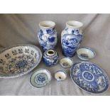 Quantity of various blue and white Chinese ceramics
