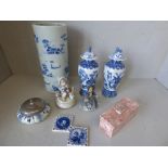 Qty of ceramics, incl. blue & white and musical Lladro style figures (some cracks & wear)