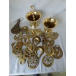 Qty of various horse brasses & 2 brass mortars & one pestle