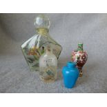 4 various Chinese snuff bottles