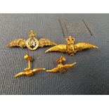 9 carat gold and enamel R.A.F. sweetheart brooch, 4.1cm across, 3g gross; with an unusual pair of