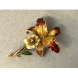 18ct gold& enamel single diamond set flower brooch in 'Garrard & Co.' leather box, 10g