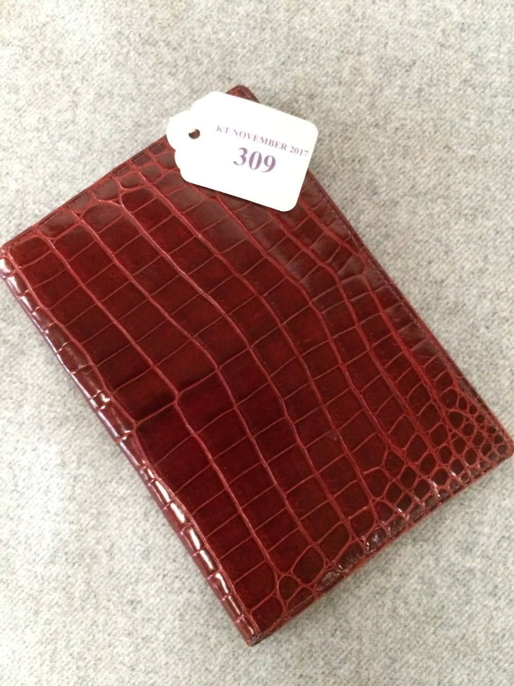 Red crocodile wallet - Image 3 of 3