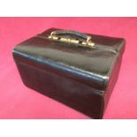 Asprey green leather vanity case (Gladstone bag style)