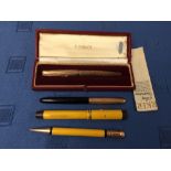 9ct gold 'Parker' fountain pen in original box, 2 'Parker' pens & 'Parker' pencil