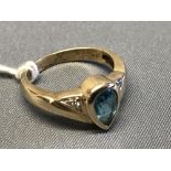 9 carat gold, topaz and diamond ring, size M, 3.7g