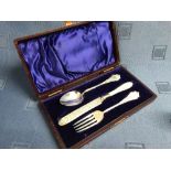 Cased 3 piece hallmarked silver Christening set incl. M. O. P. handled knife