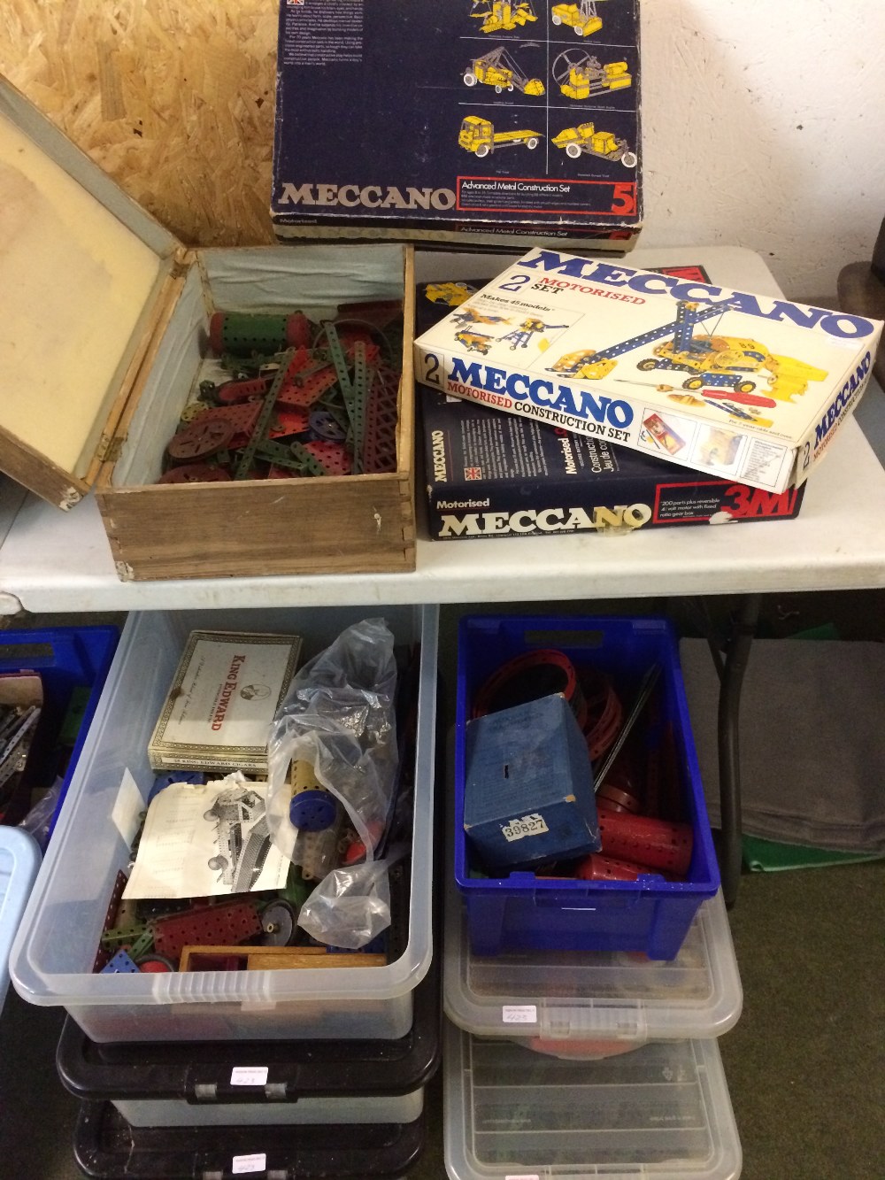 Large qty of various Meccano & 3 boxed sets of Meccano