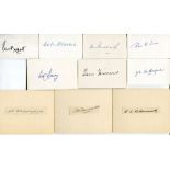 Australian cricketers 1930s-1960s. Twenty three signatures in ink of Australian players, the