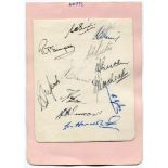 Nottinghamshire C.C.C. c1948. Album page signed in ink (one in pencil) by twelve Nottinghamshire