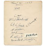 Kent C.C.C. 1927. Album page very nicely signed in ink by ten Kent players, one on piece laid