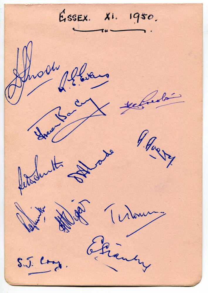 Essex C.C.C. 1950. Album page nicely signed in ink by twelve Essex players. Signatures include