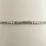 Lady's Approx. 16.0 Carat Round Cut Diamond and 18 Karat White Gold Riviera Necklace. Diamonds E-F-G