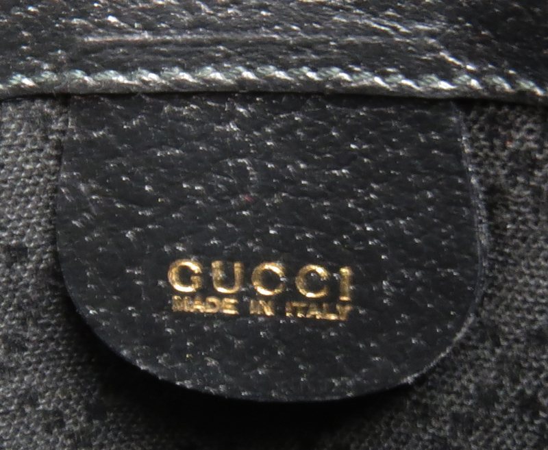 Gucci Black Leather Clutch Purse. Handle stitched to side. Impressed Gucci logo to front. Lined - Image 4 of 5