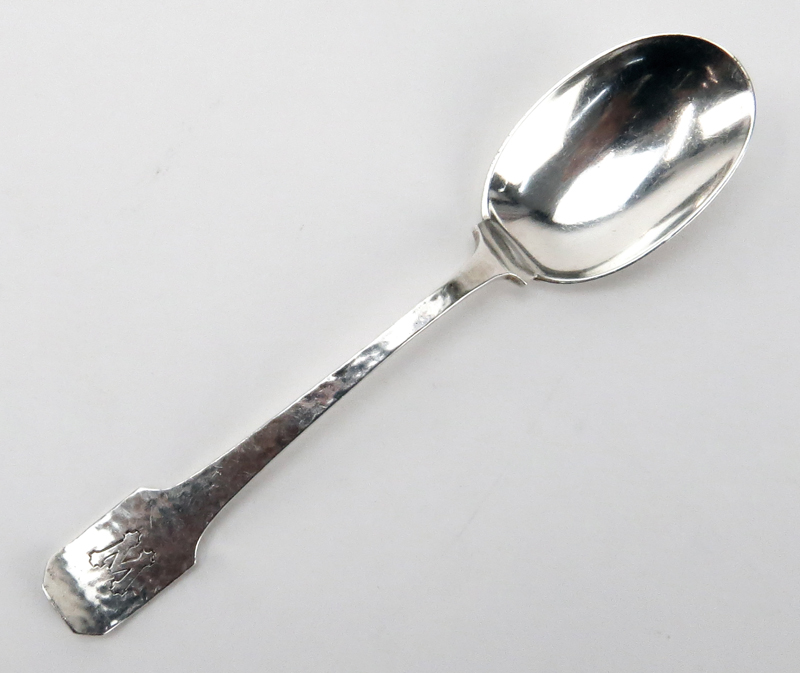 Nine (9) Antique Shreve & Co Hand Hammered Sterling Silver Teaspoons in the Norman Pattern. - Image 2 of 4