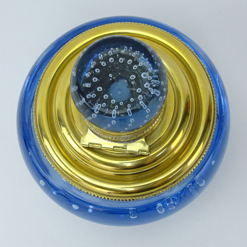 Vintage Pairpoint Style Art Glass Brass Top Inkwell/Paperweight. Light cobalt blue shade with - Image 4 of 5