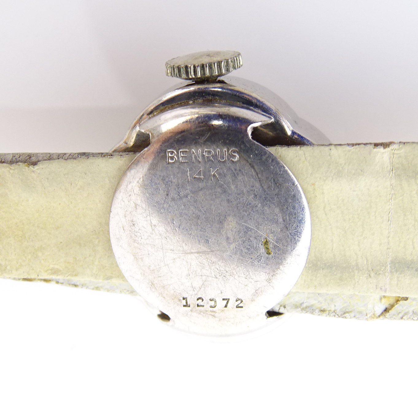 Lady's Vintage 14 Karat White Gold Manual Movement Watch with Leather Strap. Stamped 14K to case. - Image 5 of 6