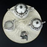 Lot of Collectible Porcelain Tablewares. This 5 piece lot includes: Three (3) piece Limoges Silver