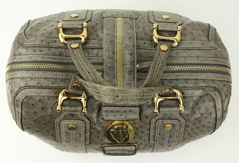 Gucci Grey Ostrich Aviatrix Boston Travel Bag. Double zipper closure, one interior zip pocket, two - Image 3 of 6