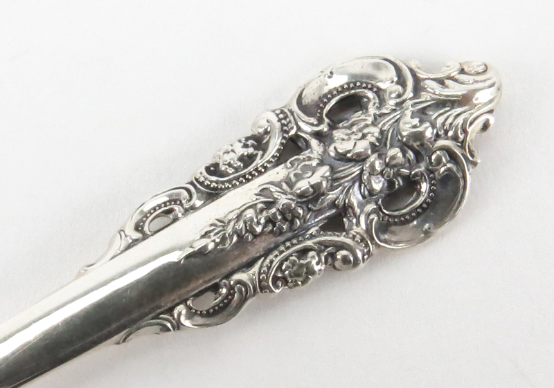 Set of Twelve (12) Wallace "Grand Baroque" Sterling Silver Ice Tea Spoons. Circa 1941. Stamped - Image 3 of 4